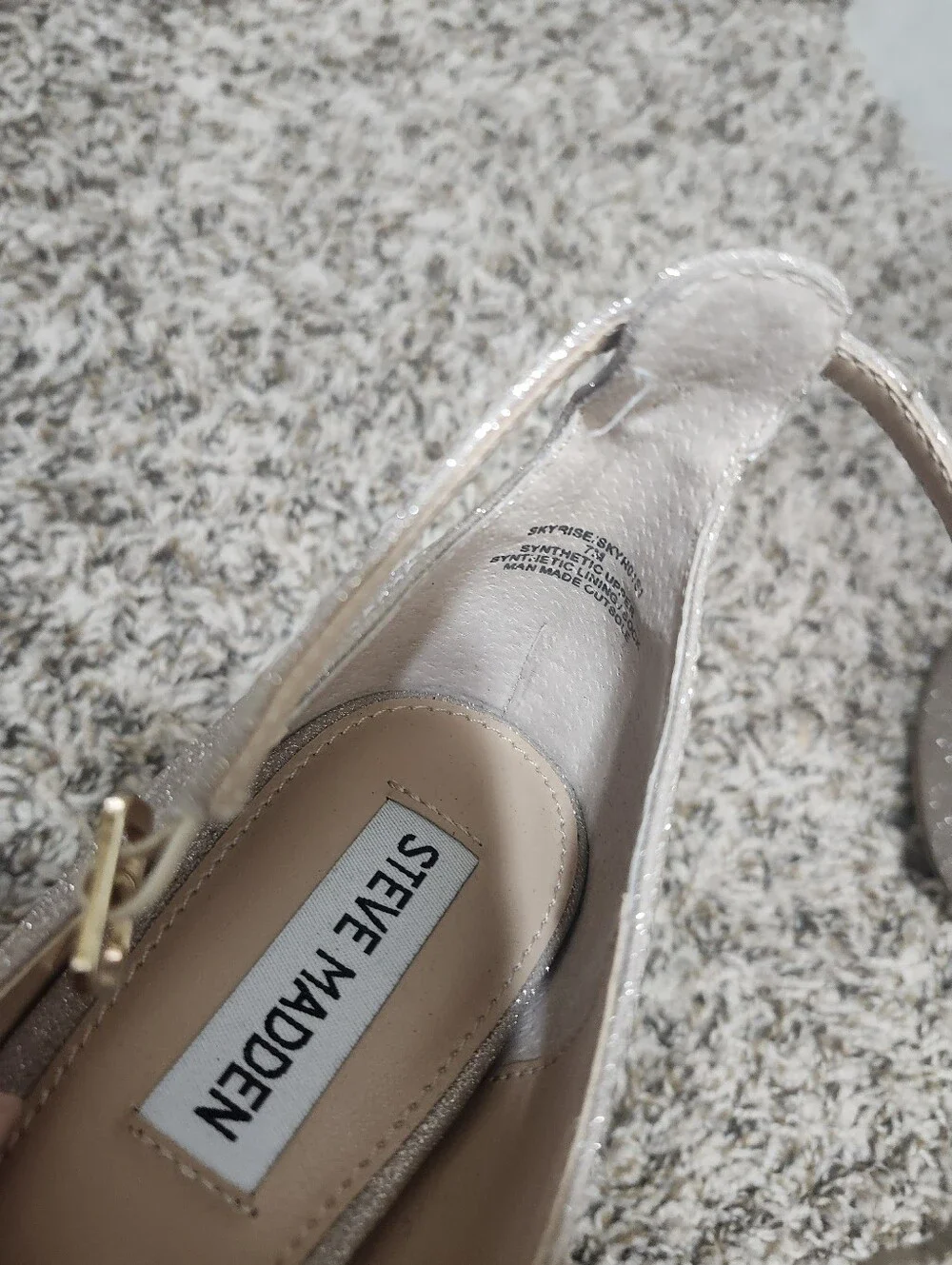 Steve Madden Skyrise Glitter Platform Pumps in Champagne 7.5
